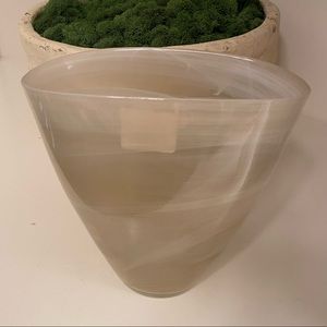Cream glass blown vase